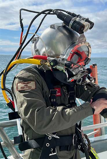 Nuclear_Diver-offshore