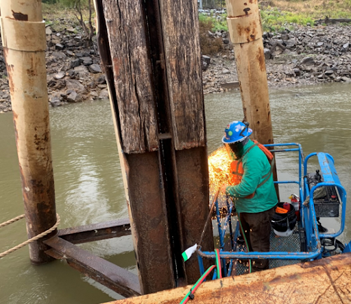 TransMontaigne Doc Repair worker